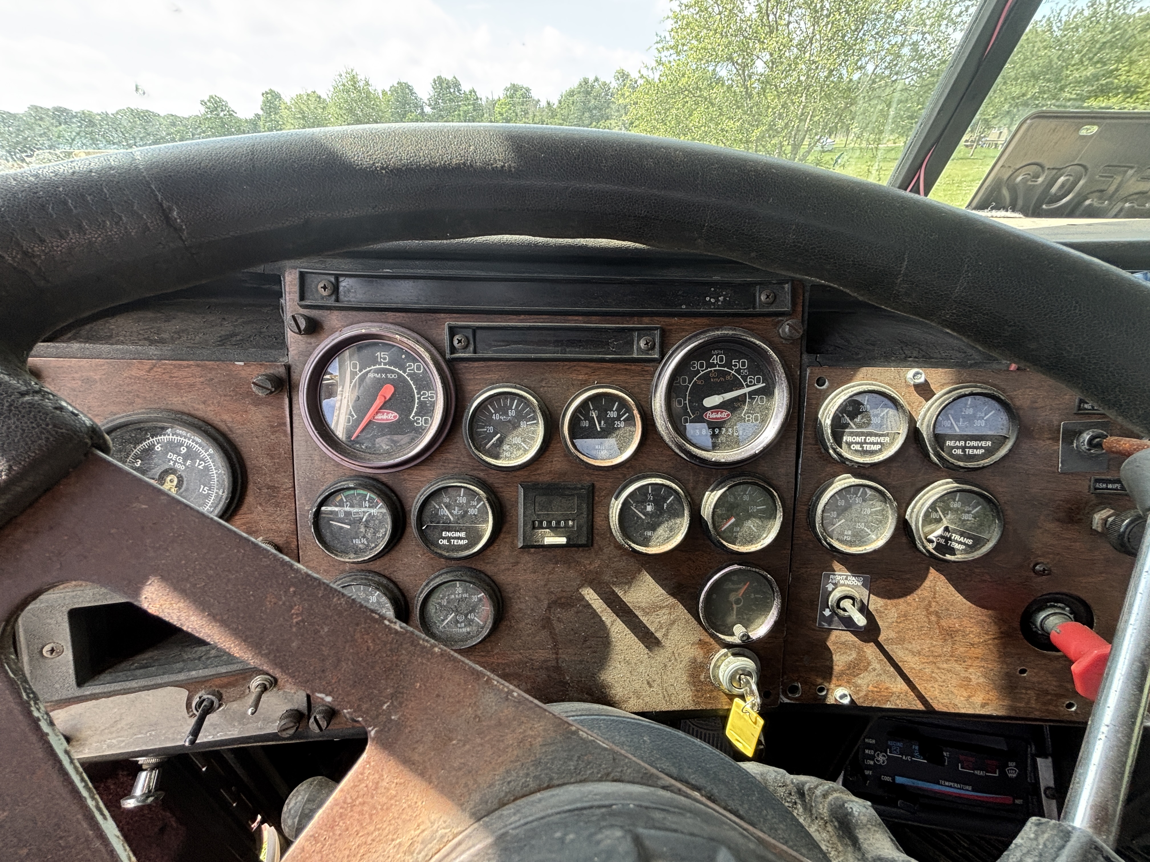 1990 PETERBILT 379 - Image 16